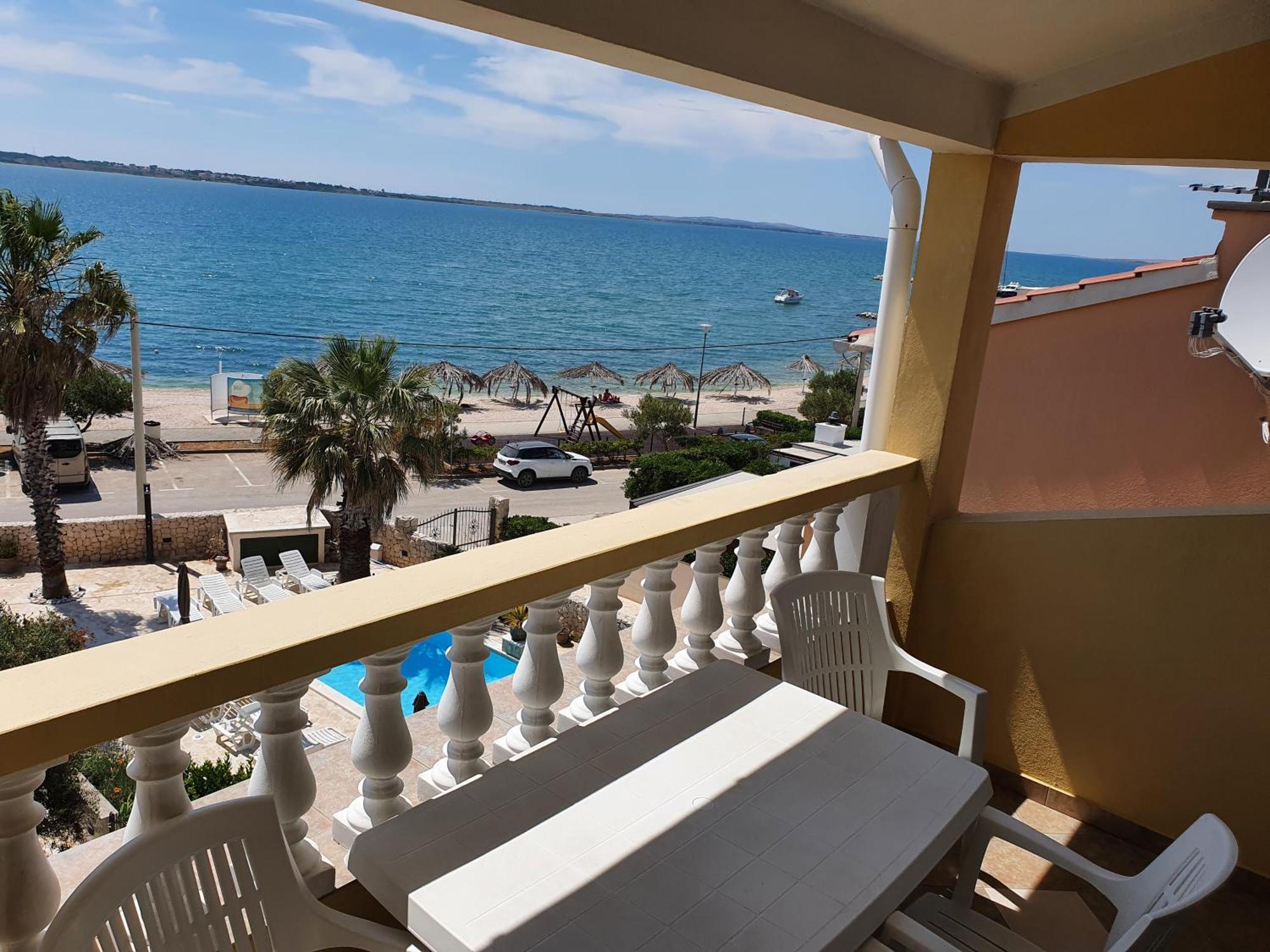 Sea View Apartments Nina فرسي المظهر الخارجي الصورة