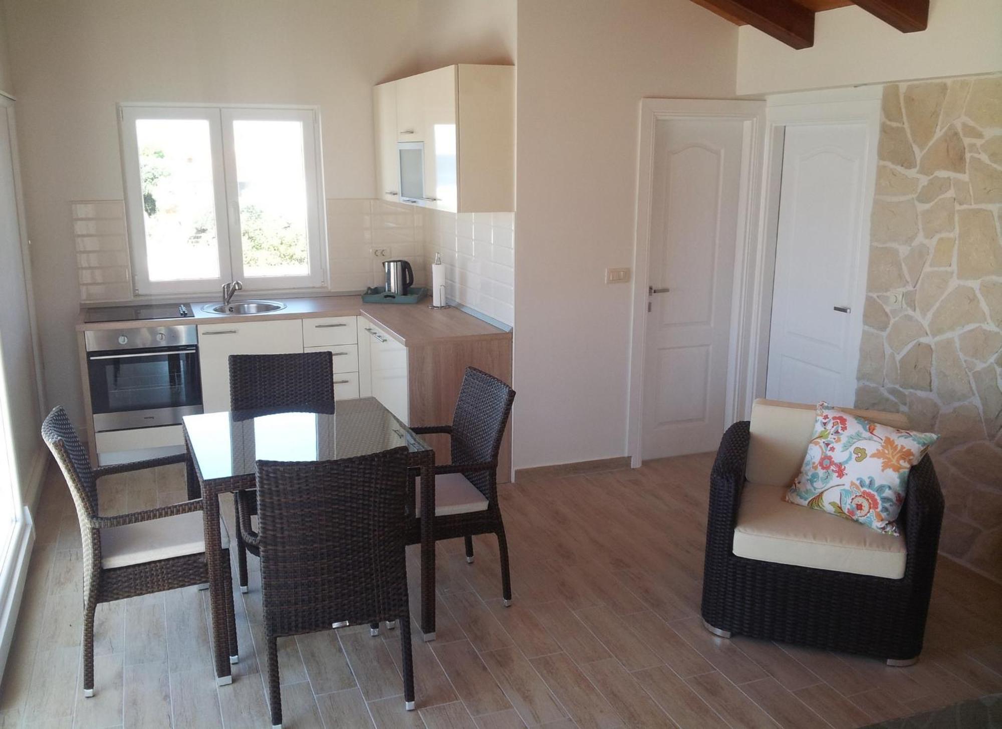 Sea View Apartments Nina فرسي الغرفة الصورة